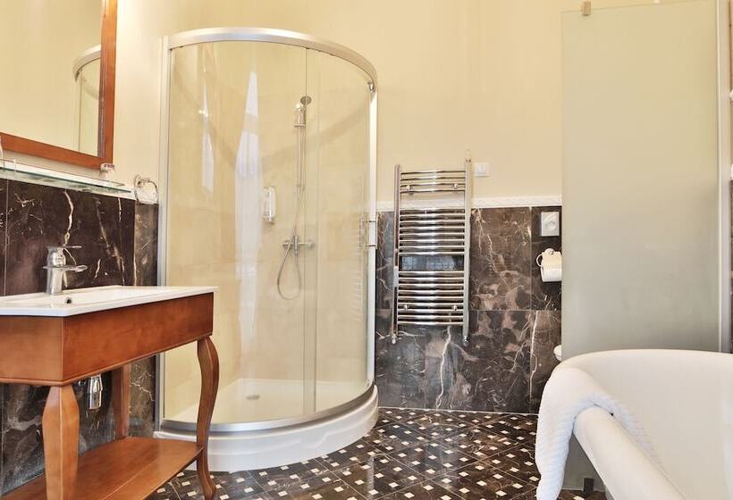 سوییت لوکس, Sun Palace Wellness