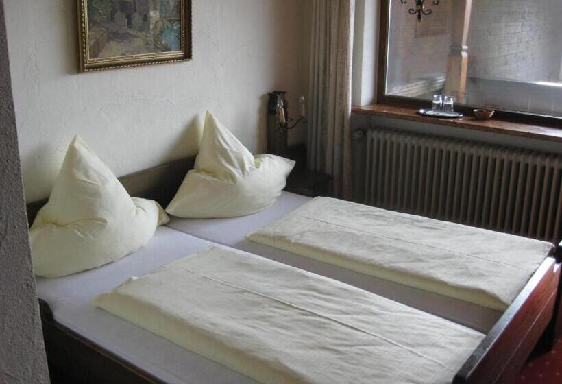 اتاق استاندارد, Panoramahotel Karwendelhof