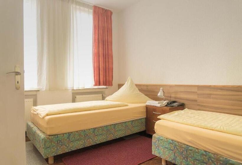 Standard Single Room, Park Friedrichstrasse