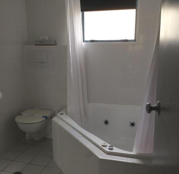 سوییت, Aubyn Court Spa Motel