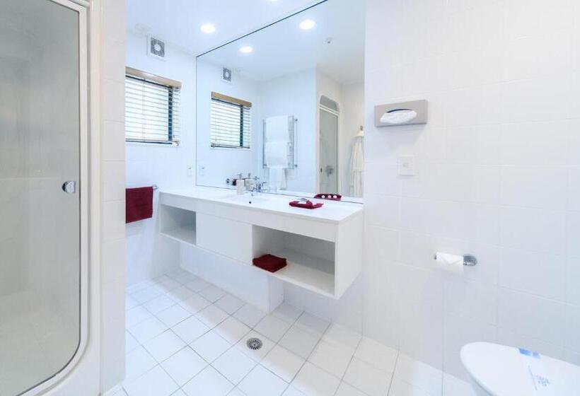 سوییت اجرایی, Aubyn Court Spa Motel