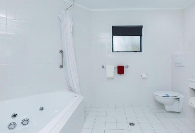 سوئیت 2 خوابه, Aubyn Court Spa Motel
