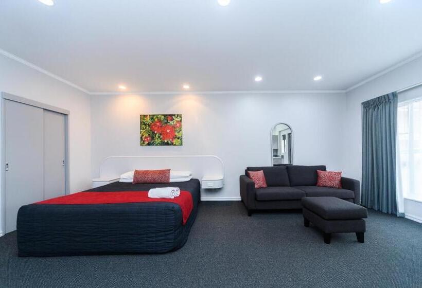 سوییت, Aubyn Court Spa Motel