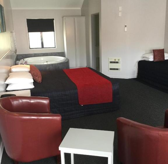 سوییت, Aubyn Court Spa Motel