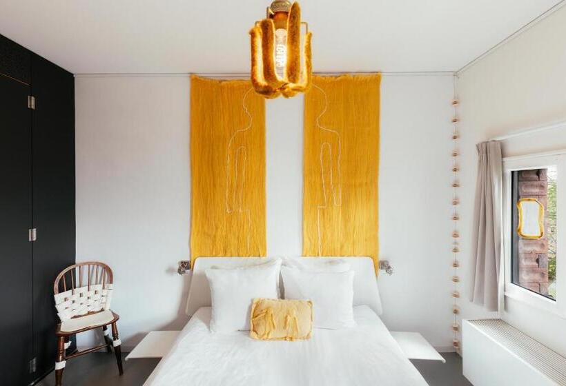 اتاق راحتی, Design Hotel Modez