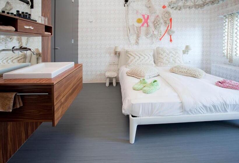 Chambre en Attique, Design  Modez