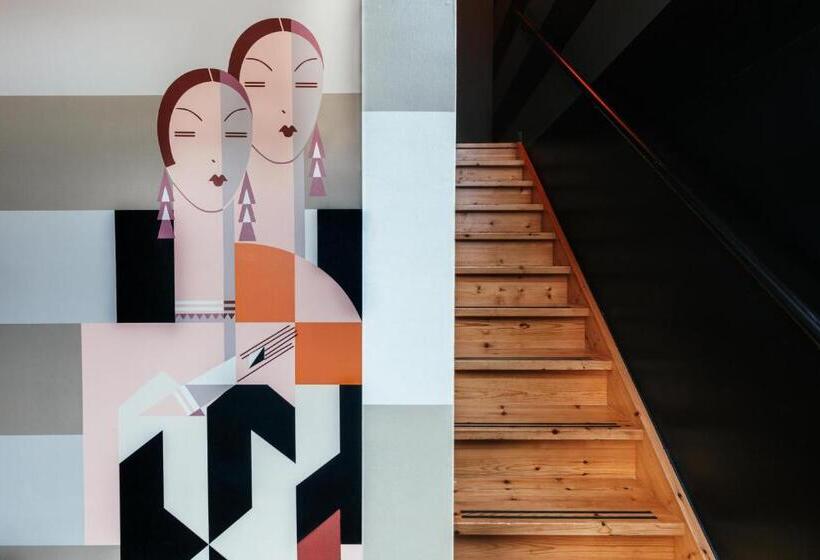 اتاق سوپریور, Design Hotel Modez
