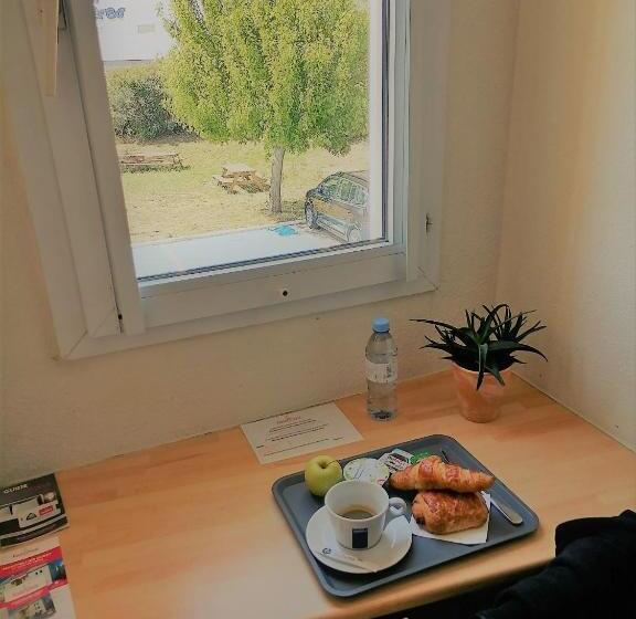 اتاق استاندارد با سرویس بهداشتی مشترک, Fasthotel Montpellier Ouest   Un Hôtel Fh Classic