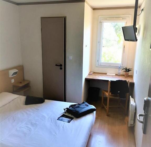 Standard Room Shared Bathroom, Fast Montpellier Ouest