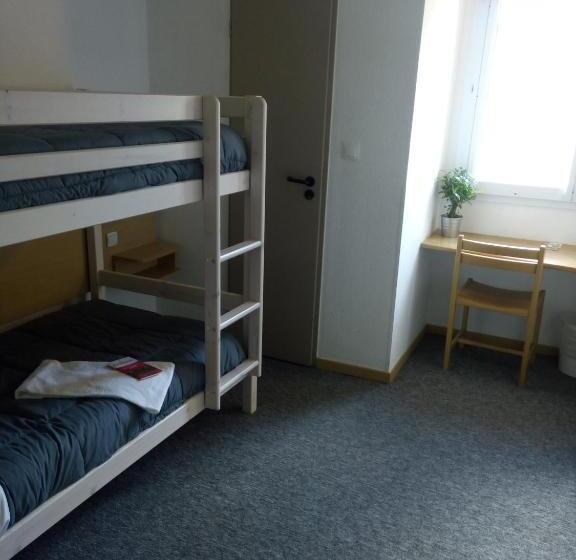 اتاق استاندارد با سرویس بهداشتی مشترک, Fasthotel Montpellier Ouest   Un Hôtel Fh Classic