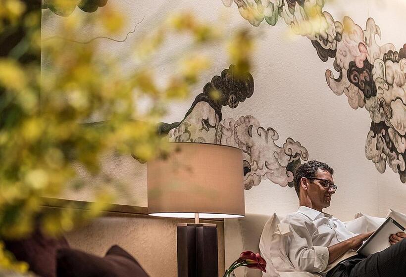 اتاق لوکس با تخت بزرگ, Four Seasons Hotel Shenzhen