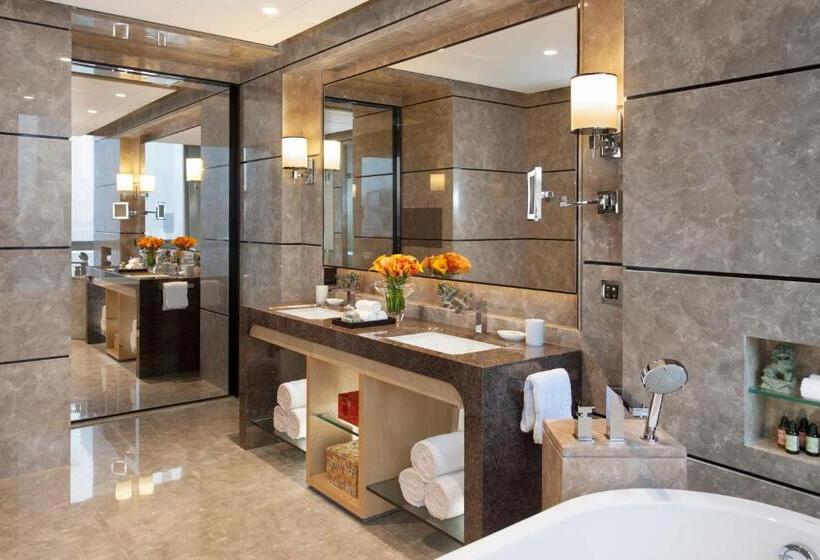 Habitación Deluxe, Four Seasons  Shenzhen