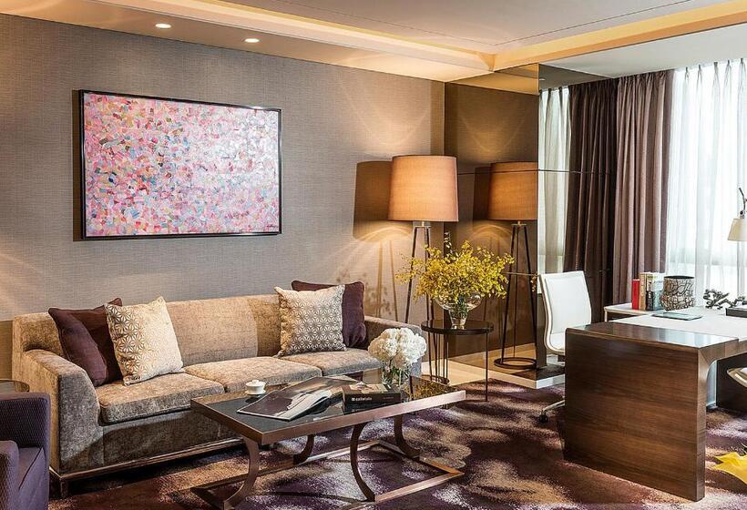 Suite Ejecutiva Cama King, Four Seasons  Shenzhen