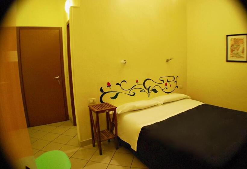 Chambre Standard, Albergo Teatro