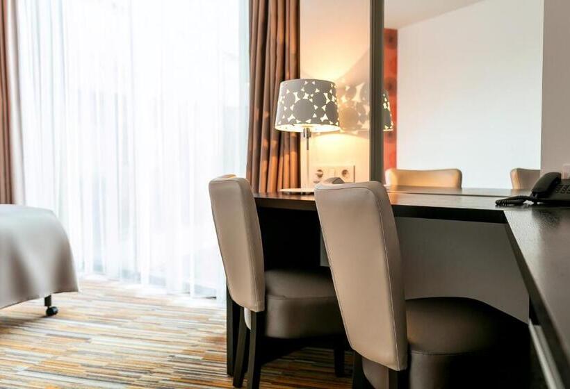 اتاق استاندارد, Art Hotel Szeged