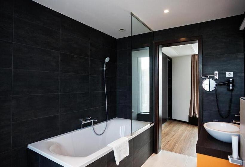 سوییت, Art Hotel Szeged