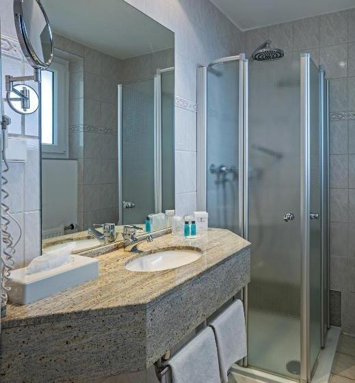 اتاق استاندارد, Berghotel Kockelsberg