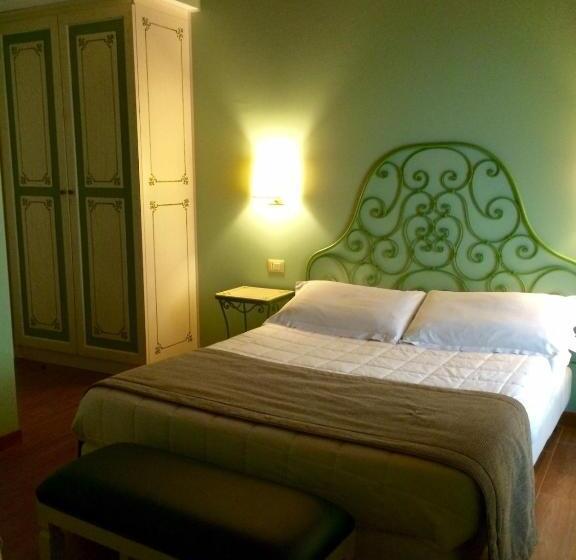 Basic Room Double Bed, Borgo Antico