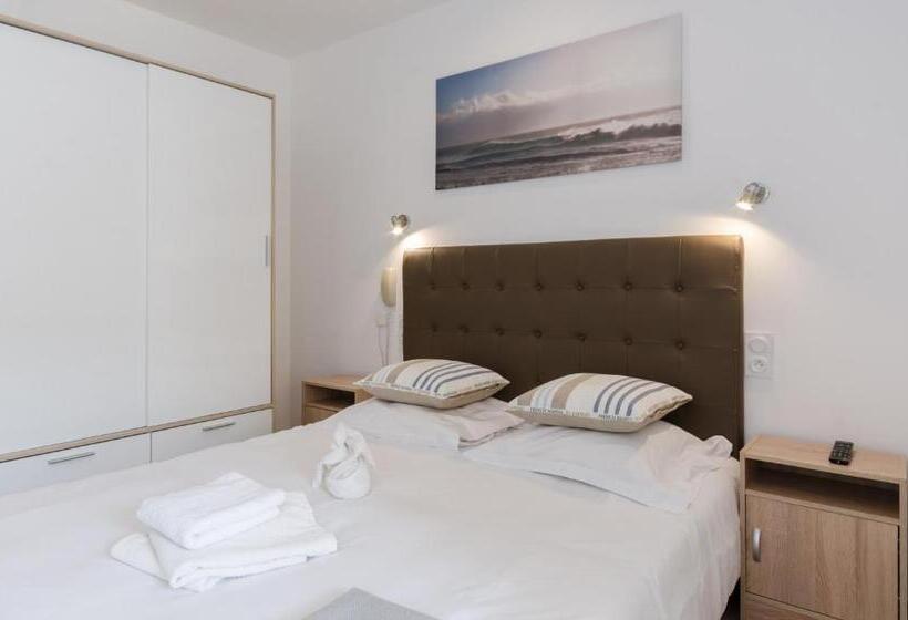 Номер Стандарт с Балконом, Cap Nègre Hôtel