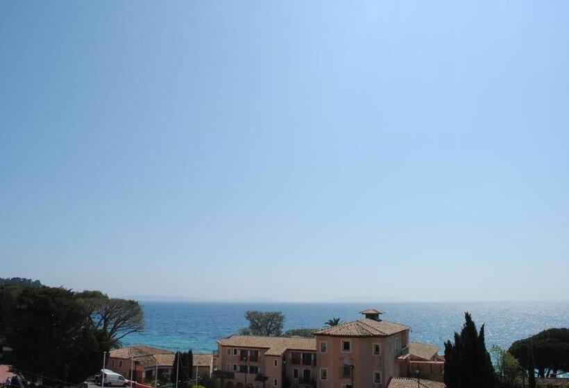 Habitación Estándar Vista Mar con Balcón, Cap Nègre Hôtel