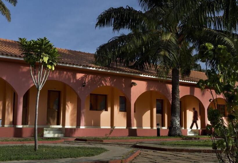 اتاق استاندارد, Dunia Hôtel Bissau