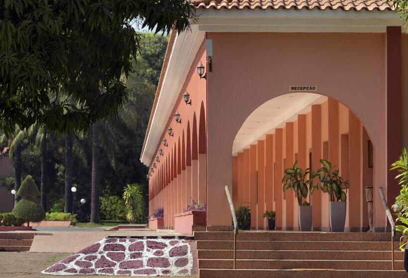 اتاق استاندارد, Dunia Hôtel Bissau