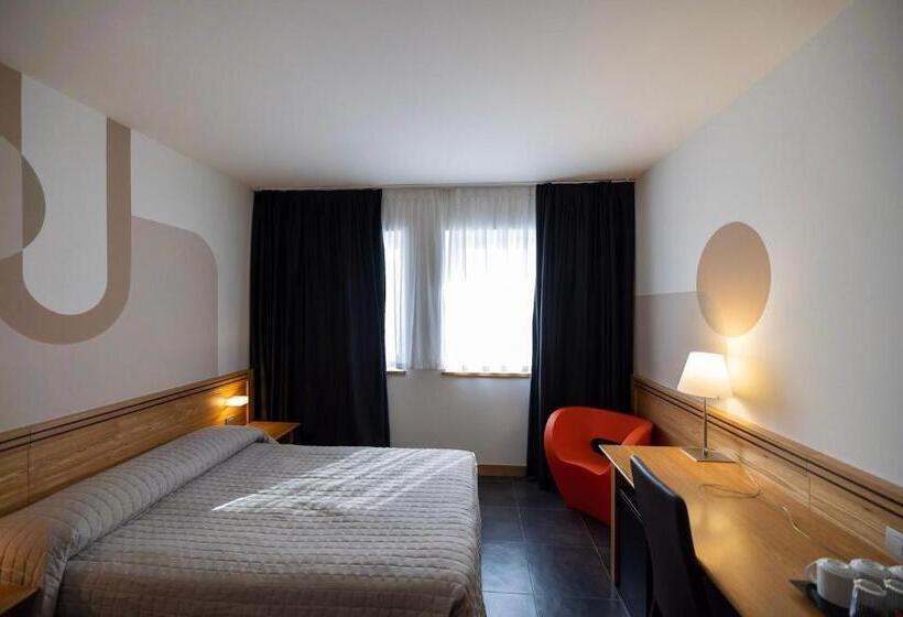 اتاق استاندارد, Europa Belluno