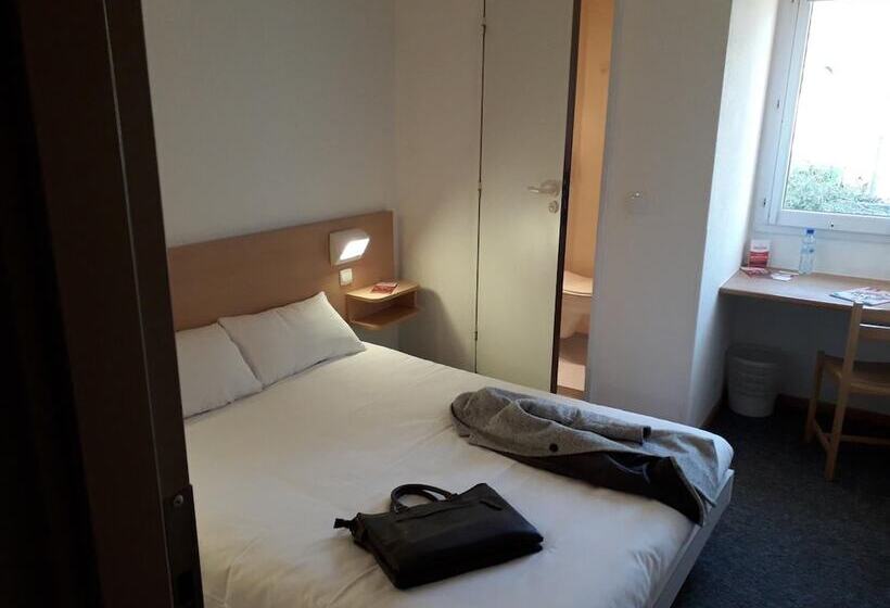 اتاق استاندارد با سرویس بهداشتی مشترک, Fasthotel Montpellier Ouest   Un Hôtel Fh Classic