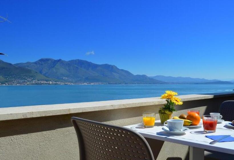 Deluxe Zimmer mit Balkon, Gajeta