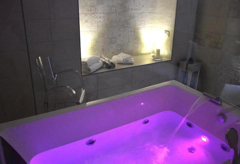 Suite mit Hydromassage, Gajeta