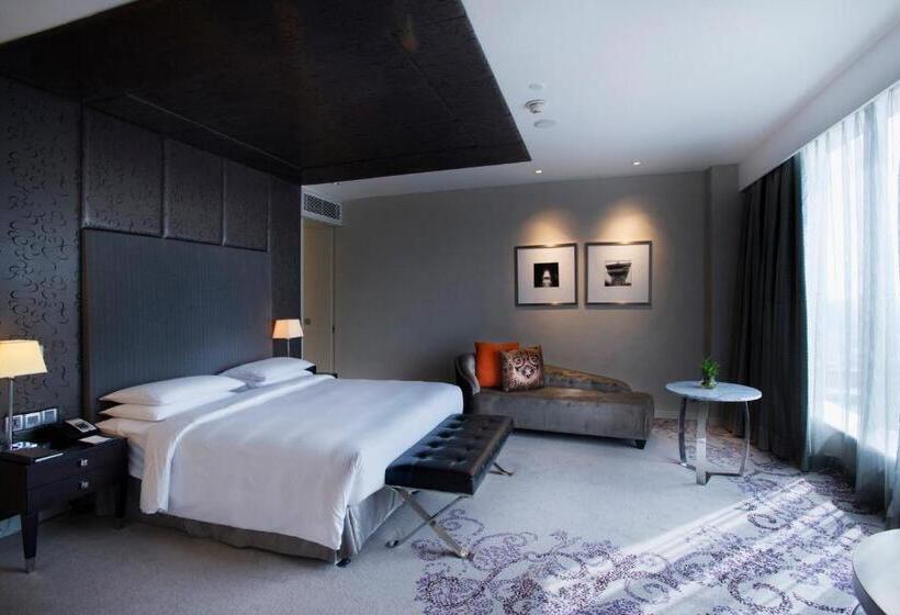 سوئیت با تخت بزرگ, Hyatt Regency Gurgaon