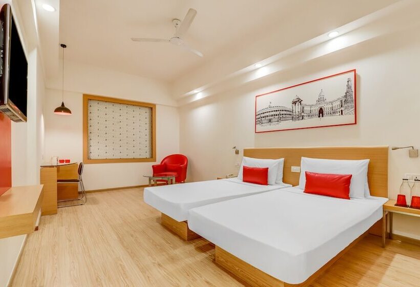 Standard Room, Red Fox  Delhi Airport