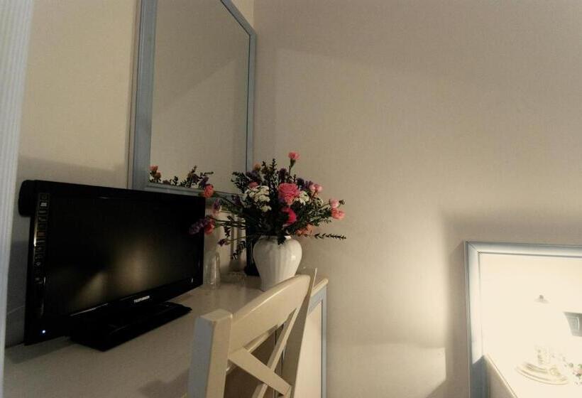 اتاق استاندارد, Residence Mediterraneo