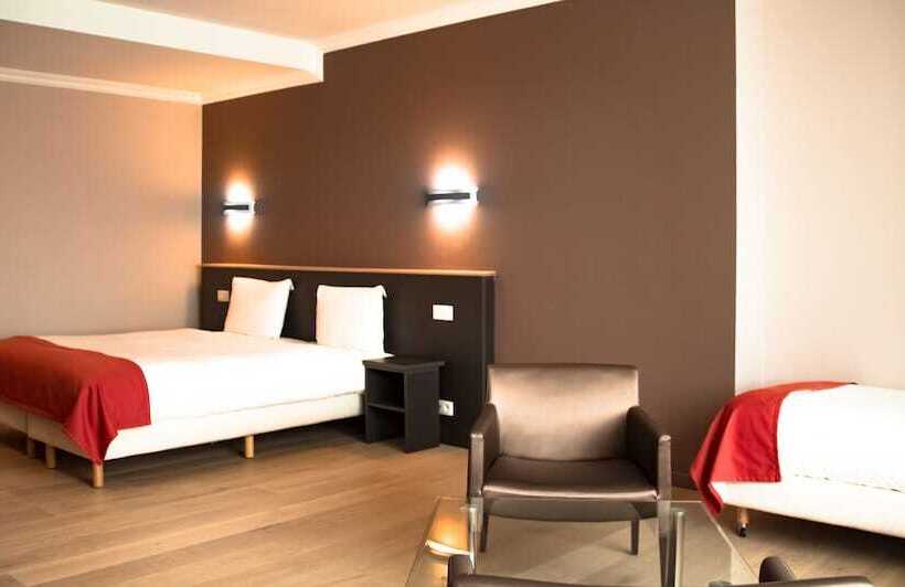 Superior Room, Taormina Brussels Airport