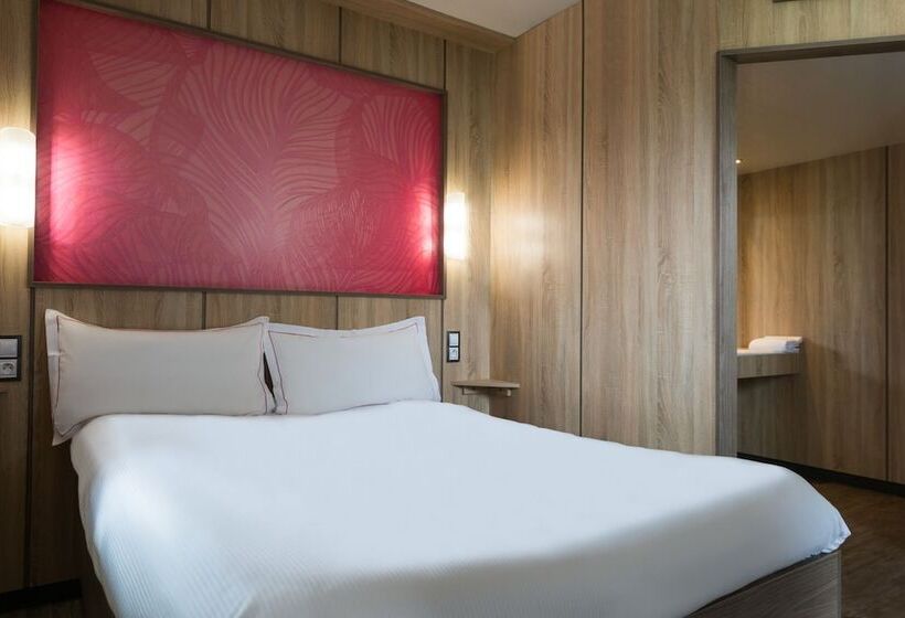 اتاق استاندارد یک نفره, The Originals Access Aéroport, Hôtel Aurillac