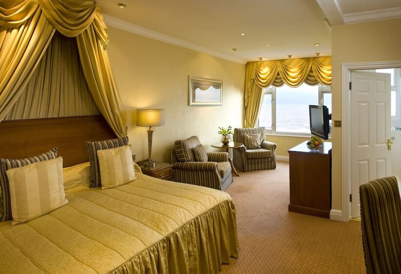 اتاق لوکس با چشم‌انداز دریا, The Victoria Hotel & Source Spa