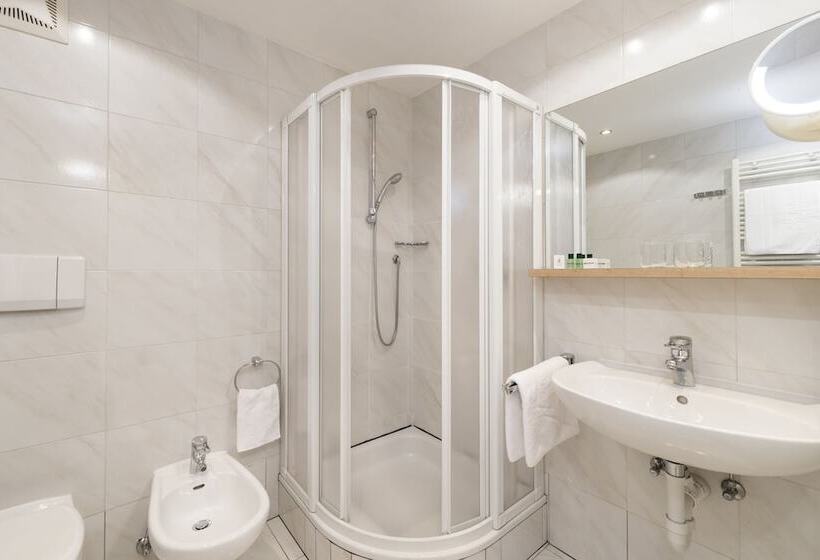 اتاق راحتی, Residence Hotel Gasser