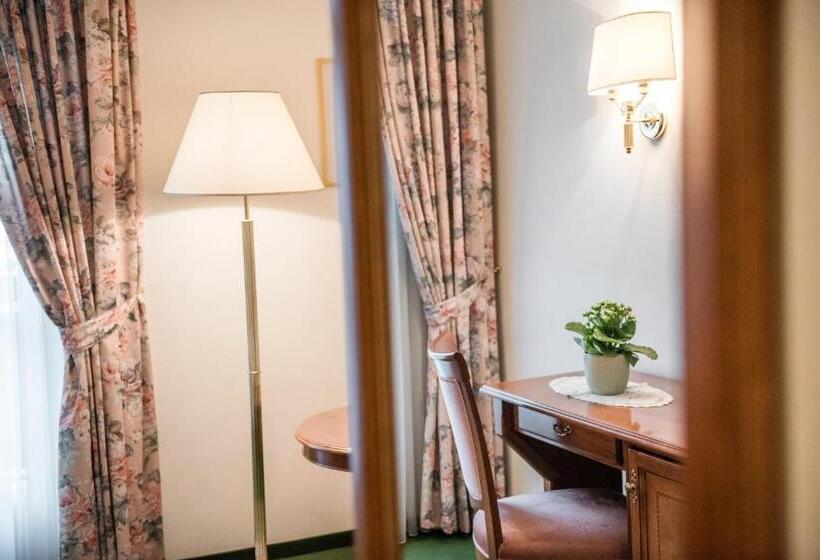 اتاق راحتی یک تخته, Residence Hotel Gasser