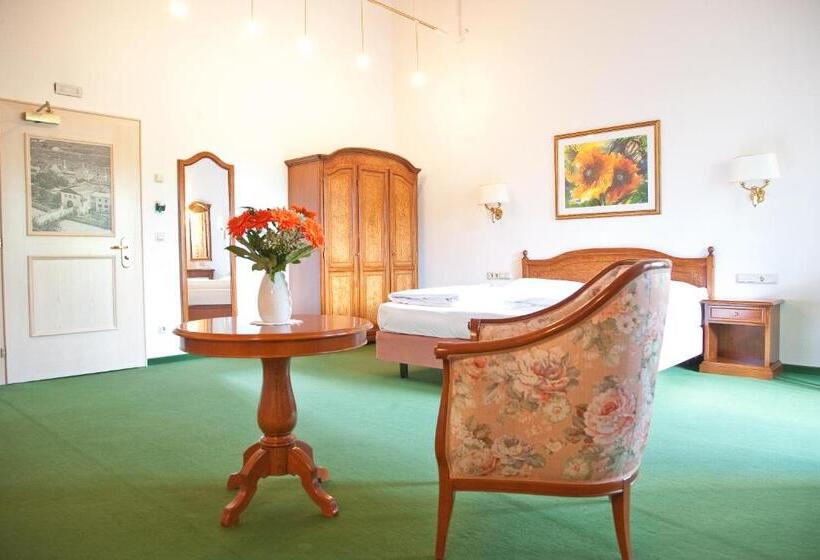 اتاق راحتی, Residence Hotel Gasser