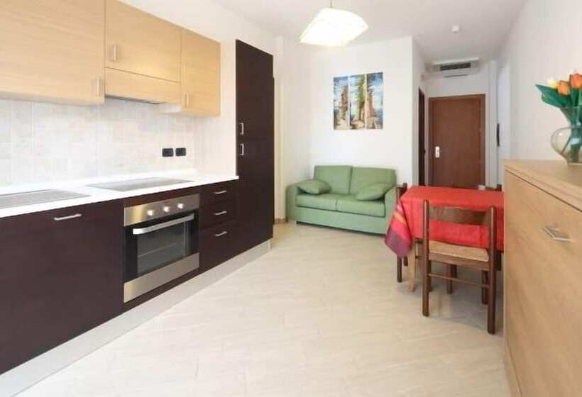 آپارتمان 1 خوابه, Residence Hotel Kriss