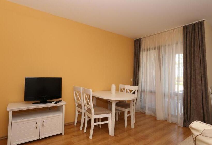 استودیو استاندارد با بالکن, Galeria Holiday Apartments