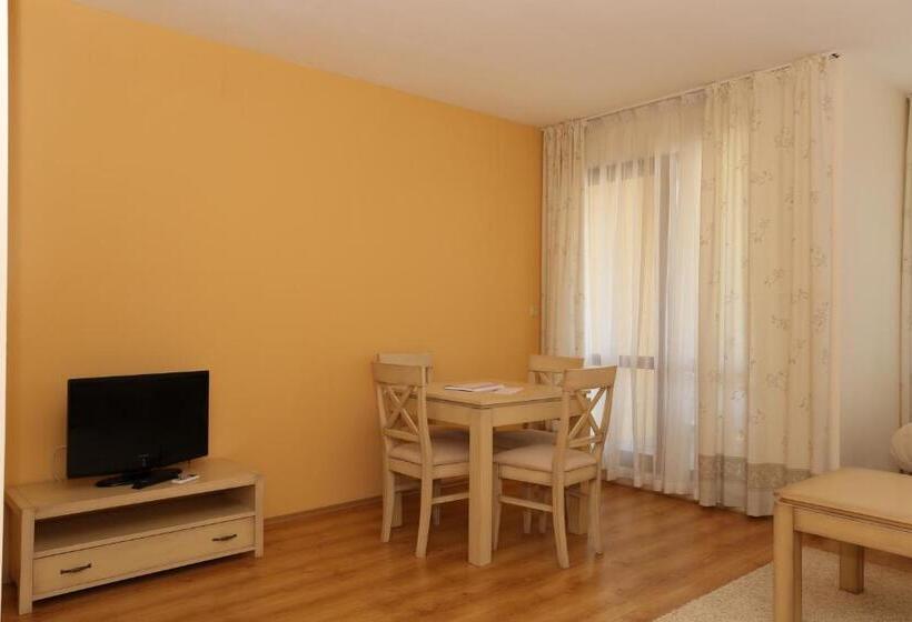 استودیو استاندارد با بالکن, Galeria Holiday Apartments