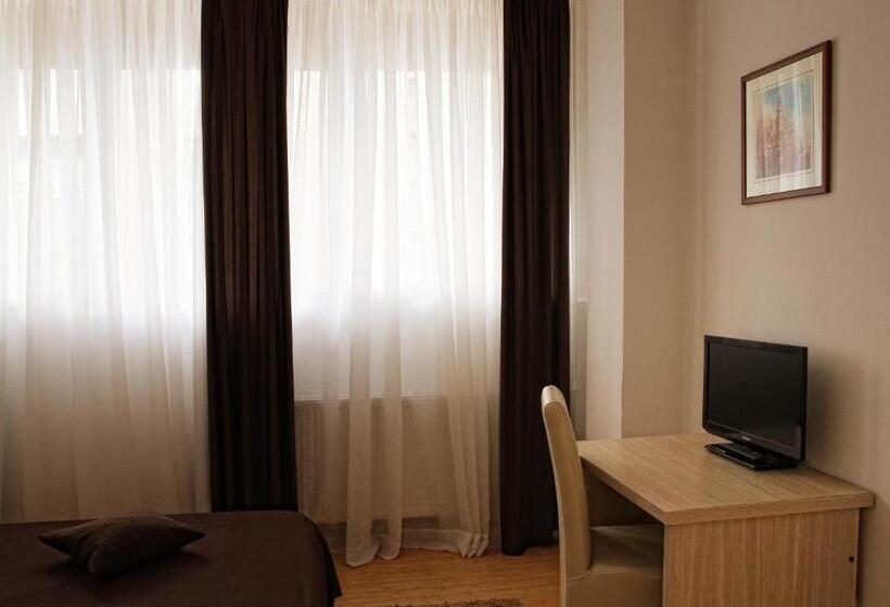 آپارتمان 1 خوابه با بالکن, Garni Hotel Hamburg