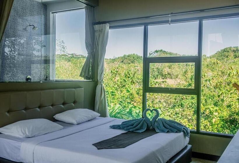 اتاق لوکس با چشم‌انداز باغ, Bombora Surf Camp