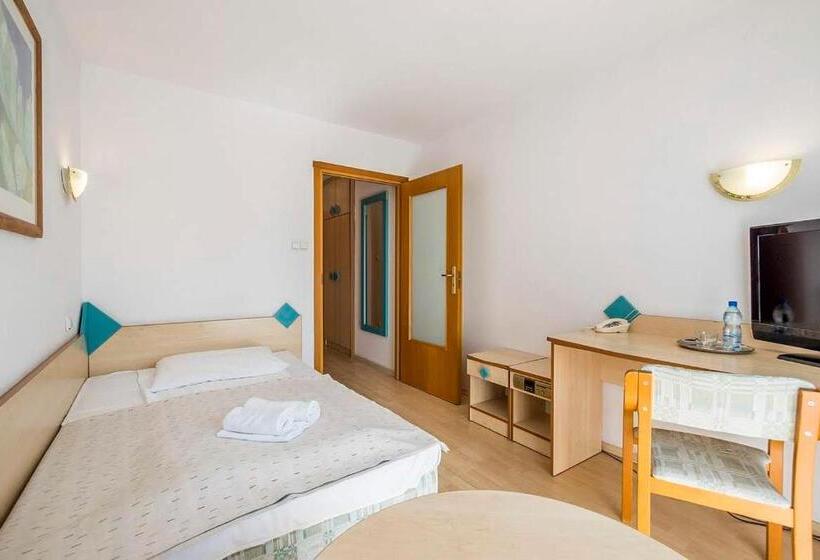 Standard Single Room, Geovita Zakopane