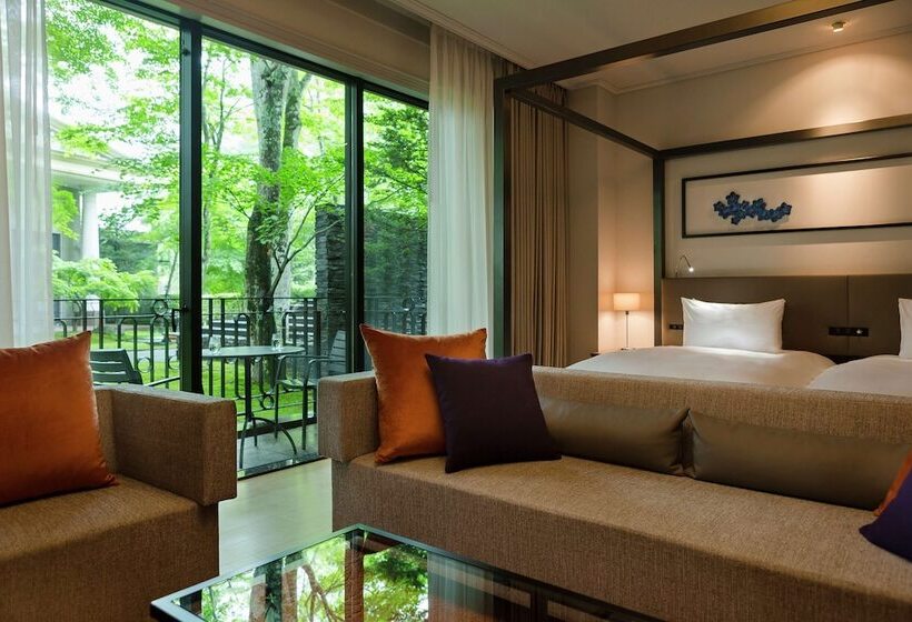 اتاق داخلی دلوکس, Kyukaruizawa Kikyo, Curio Collection By Hilton