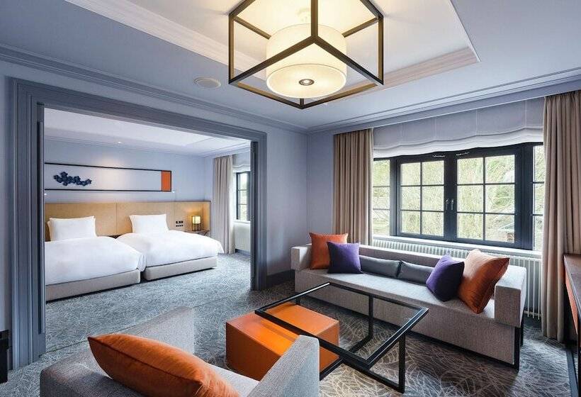 اتاق پرمیوم, Kyukaruizawa Kikyo, Curio Collection By Hilton