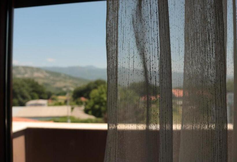 اتاق استاندارد, Perjanik