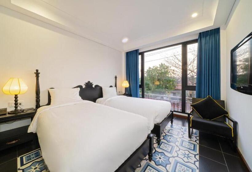 Chambre Deluxe avec Balcon, Thanh Binh Central