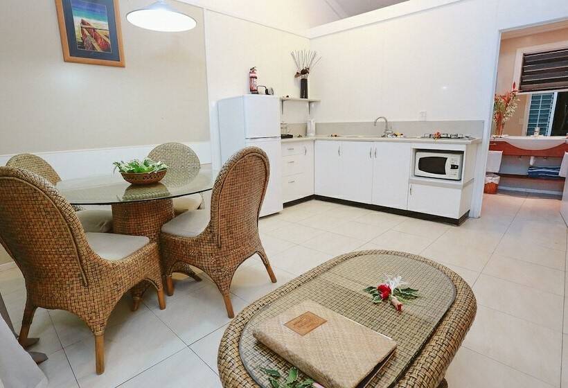 اتاق دوبلکس, Muri Beachcomber